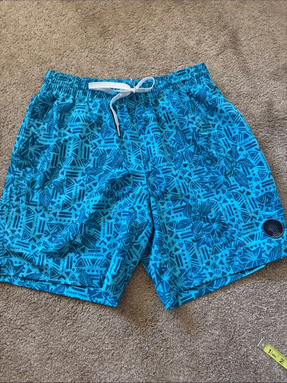 Chubbies Men's The Shakedowns Blue Aztec Geometric Palm Swim Trunks Small